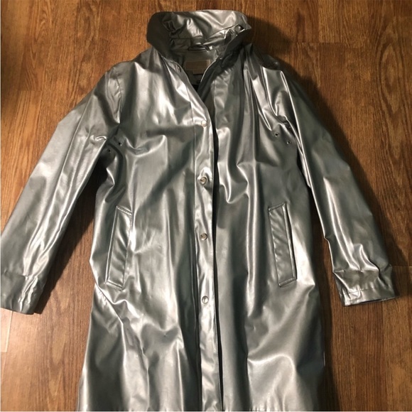 Michael Kors rare htf
 rain coat - Picture 2 of 3